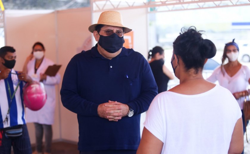 Gilberto Gonçalves anuncia vacinação contra a Covid-19 em pessoas acima de 39 anos