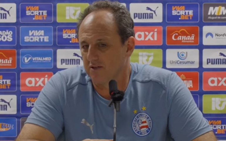 Ceni crê na vinda de técnico estrangeiro para seleção e exalta evolução do Bahia: 'Feliz aqui'