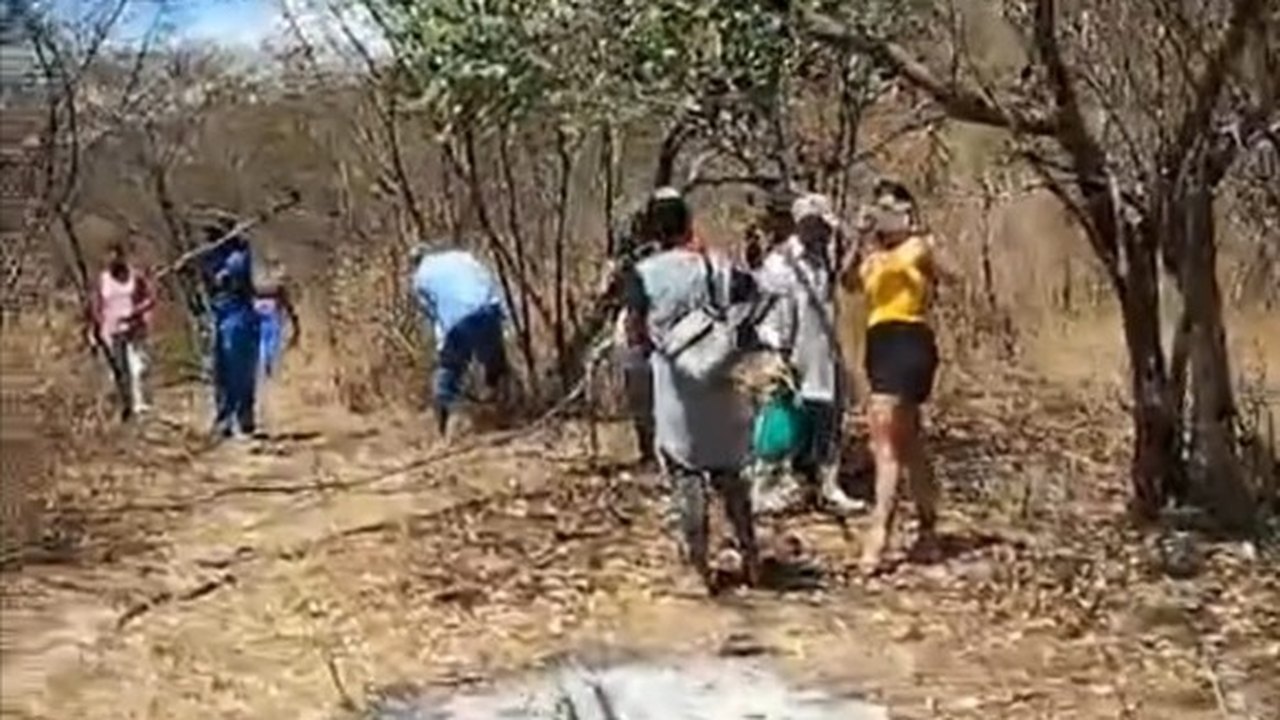 PM intervém na Fazenda Boqueirão e impede tentativa de esbulho de indígenas em área ocupada por indígenas em Palmeira dos Índios