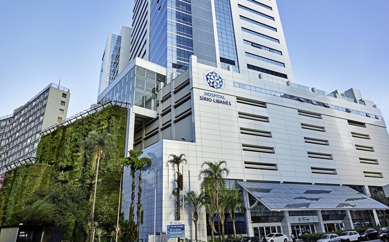 Delegado ferido no Guarujá será transferido de helicóptero para o Sírio-Libanês