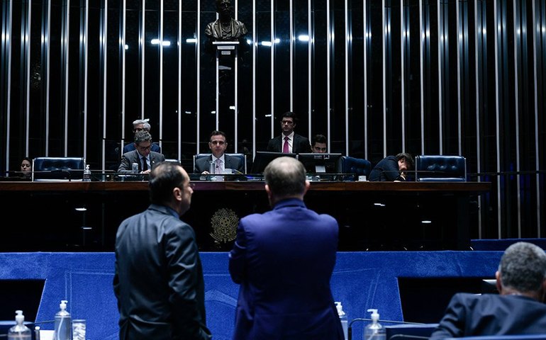 Aprovado acordo de facilitação de investimentos entre Brasil e Emirados Árabes