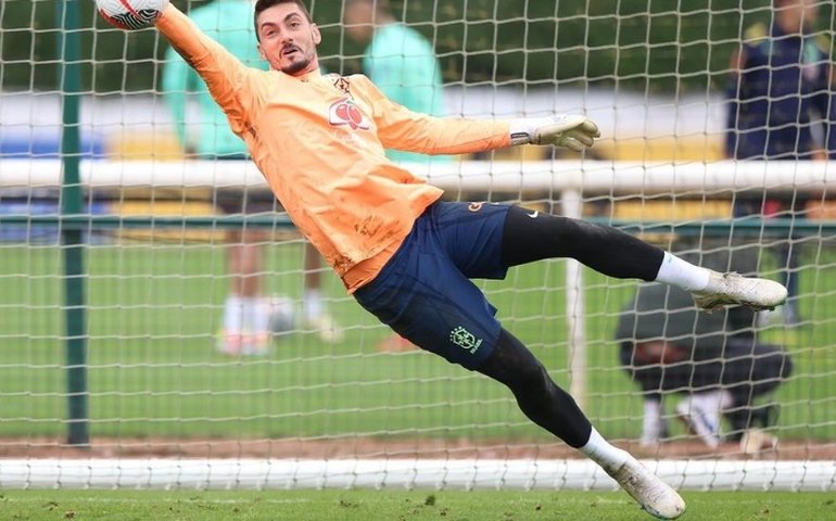 Convocado para a seleção, goleiro Rafael pode desfalcar o São Paulo por até 9 jogos