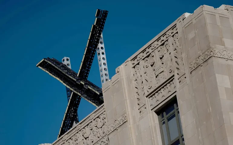 X, antigo Twitter, coleciona atritos com autoridades ao redor do mundo