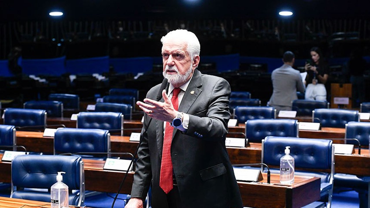 Jaques Wagner e diretor-geral da PF conversaram no Planalto nove dias antes de operação sobre o Master