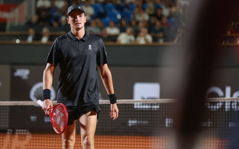 Rio Open: João Fonseca mira final nas duplas após queda em simples