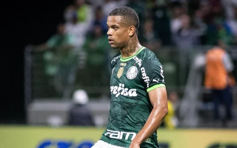 Caio Paulista mostra ansiedade por primeiro dérbi no Palmeiras: 'Magnitude muito grande'