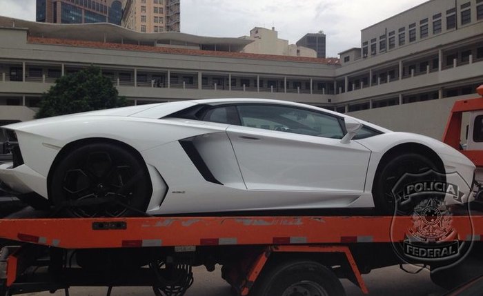 Lamborghini Aventador, avaliado em R$ 2,24 milhões, de Eike Batista, não teve comprador