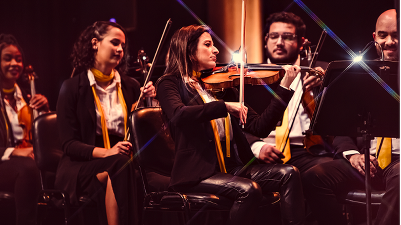 Orquestra Ouro Preto toca bossa nova em concerto