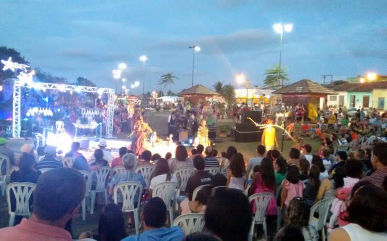 Arapiraca encerra período natalino com música no Bosque