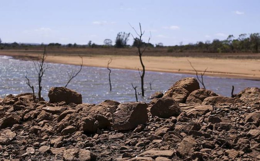 Secas e inundações estão mais frequentes e exigem gestão de riscos, aponta debate