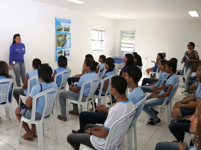 Construtora Sauer leva estudantes para conhecer a lagoa Mundaú