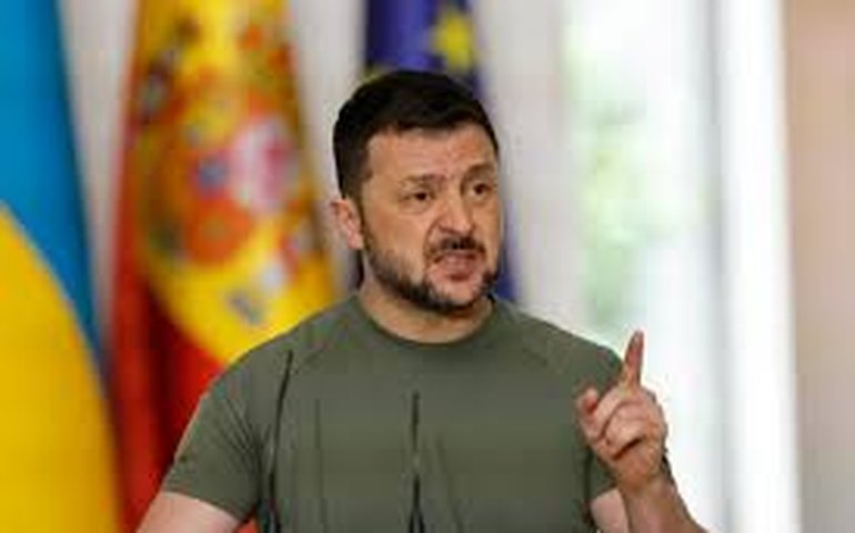 Zelensky diz que ataques russos mataram 43 na Ucrânia, aumentando o número de vítimas