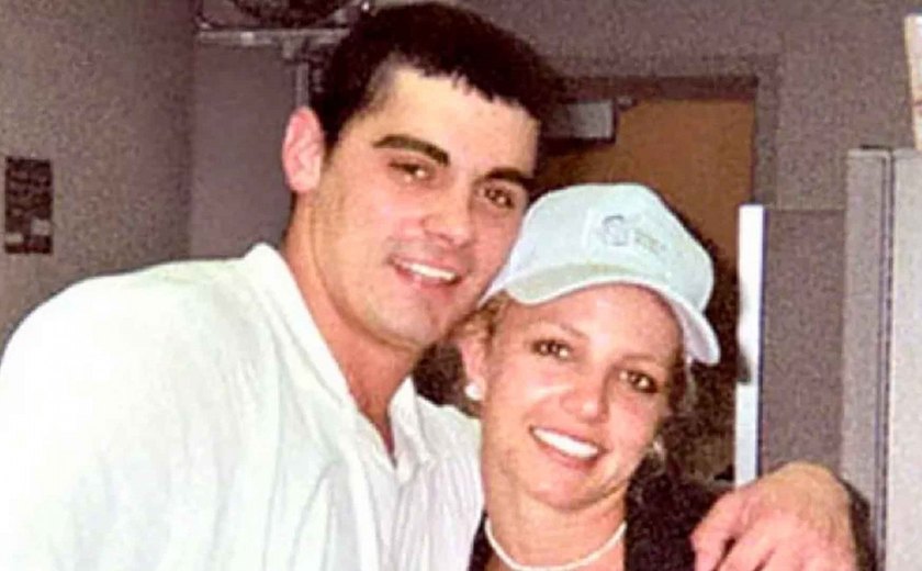 Ex-marido de Britney Spears é condenado por invadir casamento da cantora