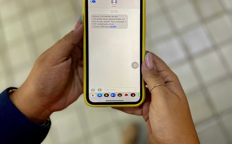 Defesa Civil reforça importância do cadastro em sistema de alertas por SMS