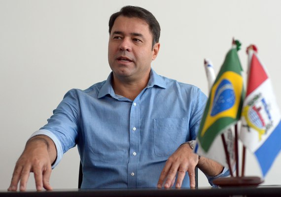 Marco Fireman pede saída de conselhos e comitês estaduais