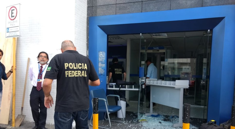 polícia federal na Caixa econômica Federal