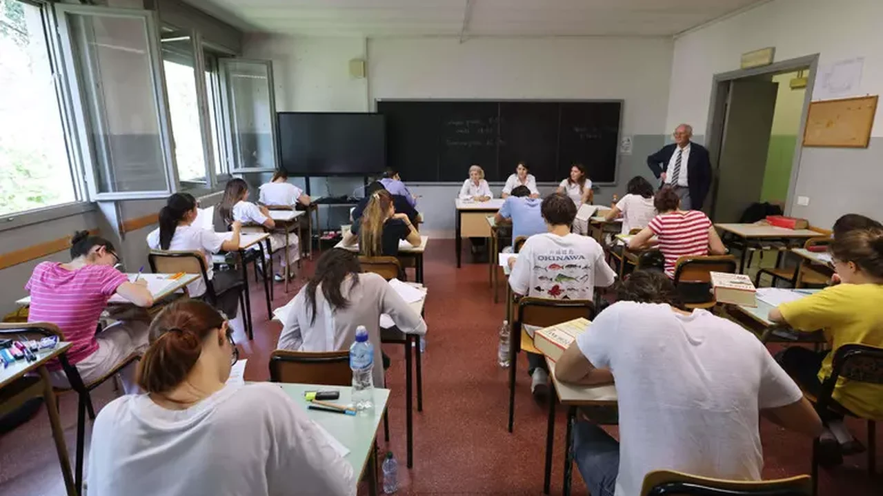Italiano de 82 anos realiza sonho de concluir o Ensino Médio
