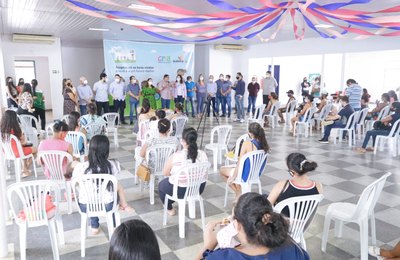 Prefeitura e Estado entregam novos cartões do CRIA em Palmeira dos Índios