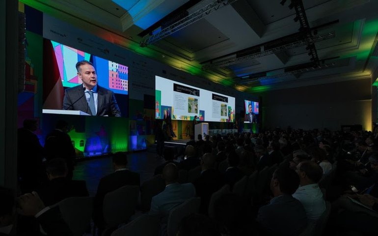 Governo Federal dialoga com investidores internacionais para modernizar a infraestrutura brasileira