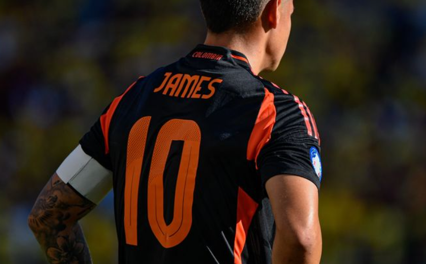 Colômbia goleia Panamá, com gol e assistências de James Rodríguez, e vai à semi na Copa América