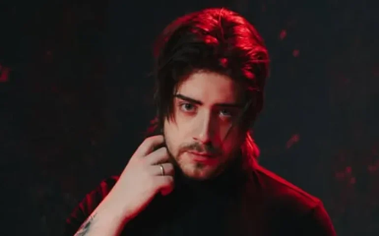 Quem é Cellbit, o influenciador gamer alvo de ataques de Nikolas Ferreira