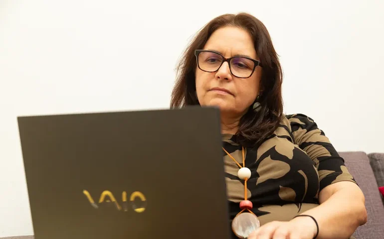 Senacon registra mais de 2,5 mil queixas sobre problemas em eventos, como visão parcial do palco. Saiba seus direitos