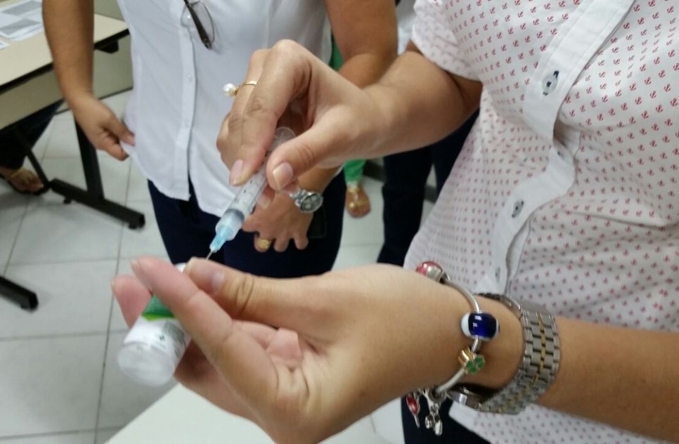 VACINAÇÃO H1N1