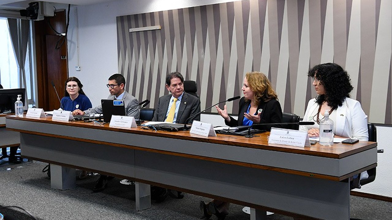 Debate aponta importância do hidrogênio verde para descarbonizar economia