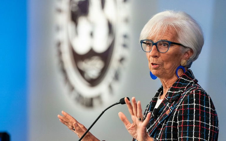 Lagarde vê política monetária em 'boa posição' e zona do euro 'mais resiliente que o esperado'