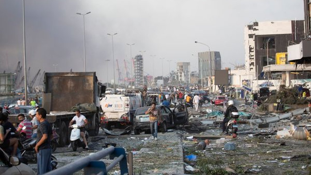 Líbano declara estado de emergência de duas semanas após explosão