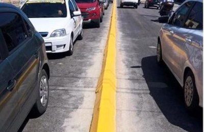 Prismas de concreto são instalados para dar mais fluidez ao trânsito