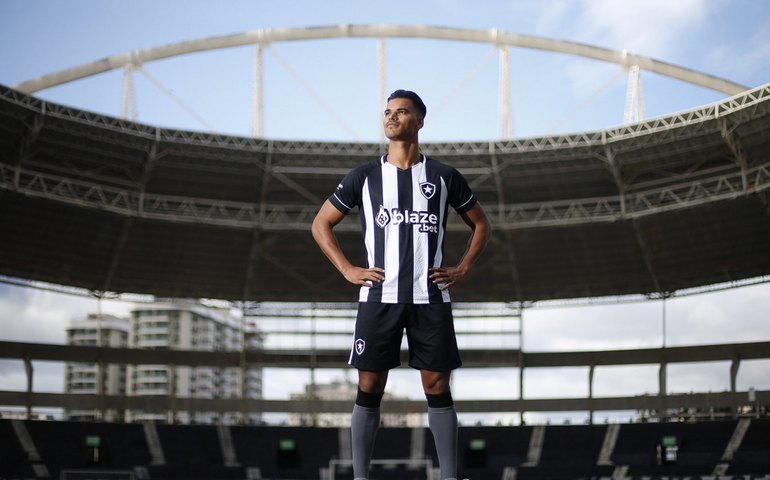 Botafogo anuncia volante Danilo Barbosa, ex-Palmeiras, 6° reforço para Brasileiro