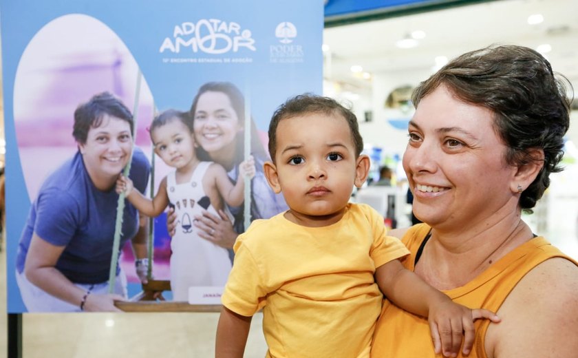 Judiciário orienta sobre adoção no Maceió Shopping