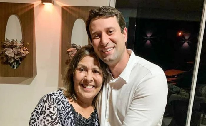 Ex-prefeita Célia Rocha quer garantir reeleição de Daniel Barbosa Ex-prefeita Célia Rocha quer garantir reeleição de Daniel Barbosa