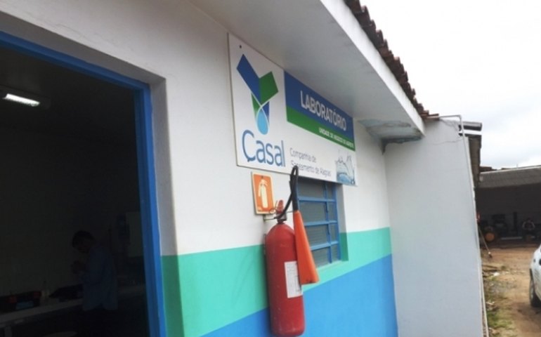 Arapiraca, Maribondo e Sertão: Casal trabalha para regularizar abastecimento