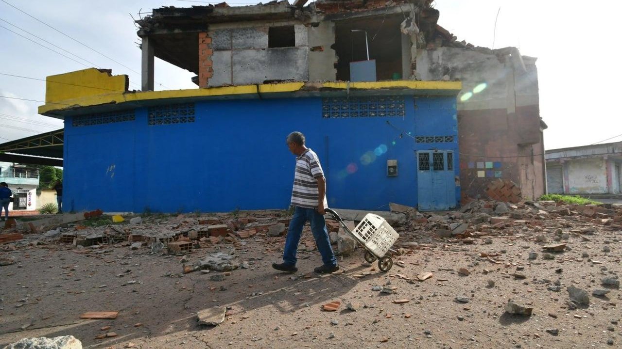 Número de mortos sobe após fortes terremotos na Venezuela