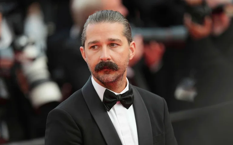 Shia LaBeouf usou insultos homofóbicos enquanto agredia clientes de bares de Nova Orleans, diz polícia