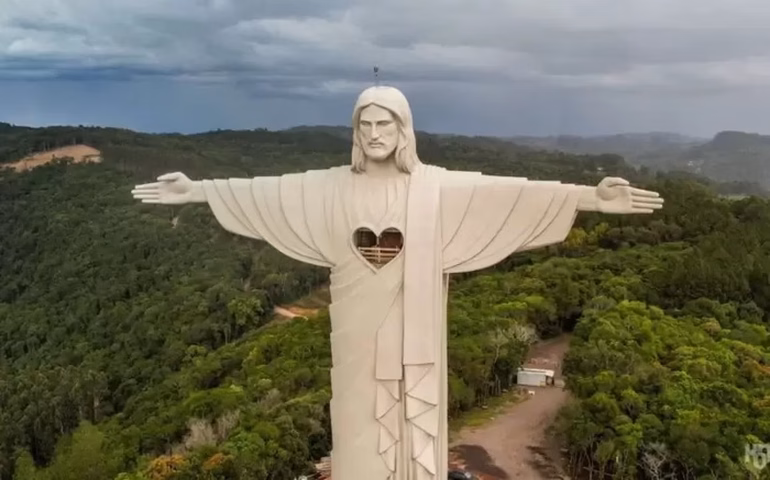 Cidade Gaúcha de 23 mil habitantes inaugura estátua de Cristo maior que a do Rio
