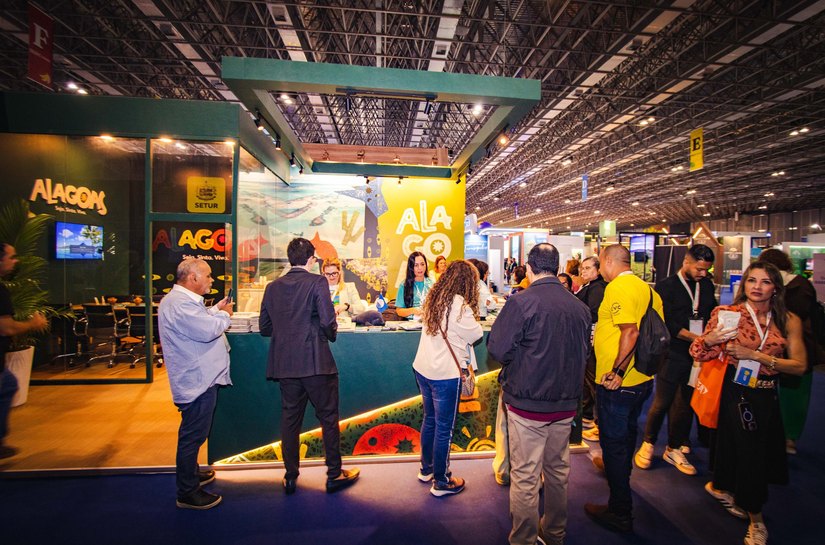 Destino Alagoas é destaque na ABAV Expo 2025, no Rio de Janeiro