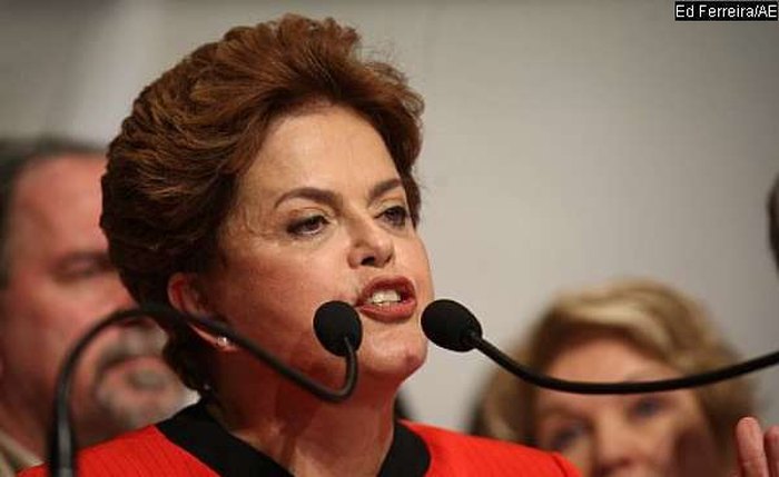 Senado rejeita Dilma