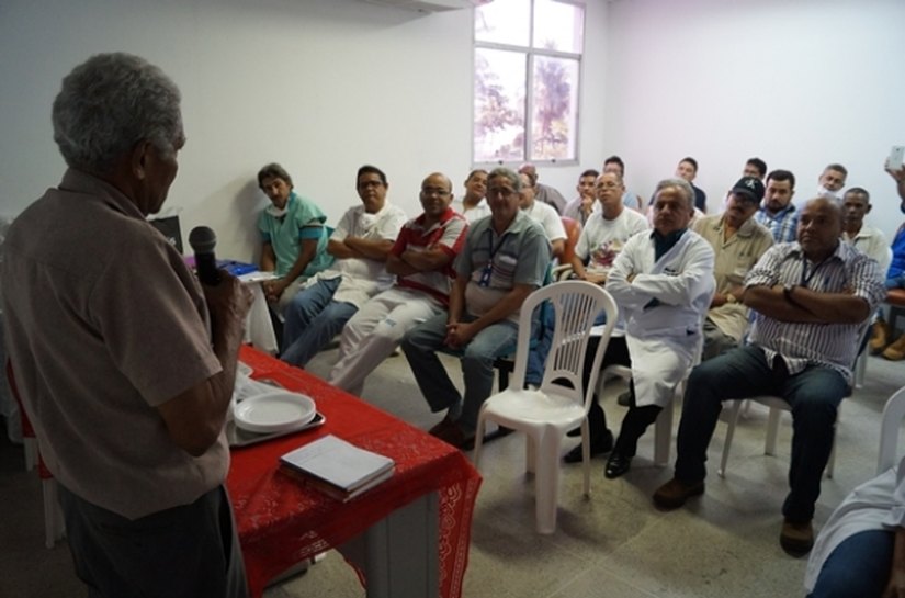 Pais são homenageados no Hospital Geral do Estado