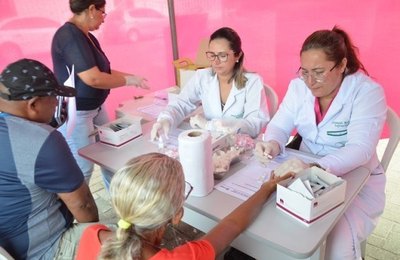 Secretaria de Saúde de Coruripe realiza ação de combate a Sífilis na Praça Castro Azevedo