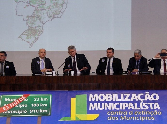 Parlamentares participam de mobilização contra extinção e reforçam apoio à pauta prioritária