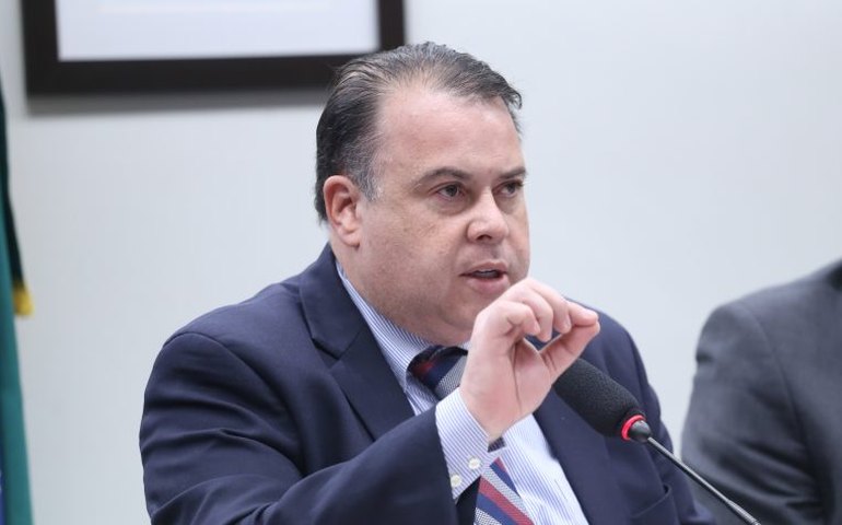 Comissão aprova proteção para empresa de futebol por dívidas antigas do clube