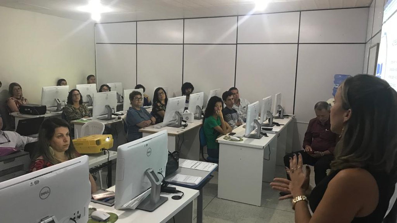 Prefeitura de Traipu capacita secretários e adjuntos sobre gestão municipal
