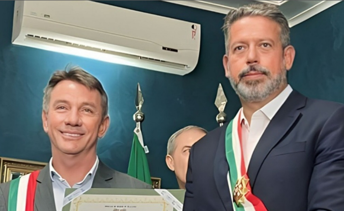 Lira recebeu a comenda mais importante de Roraima