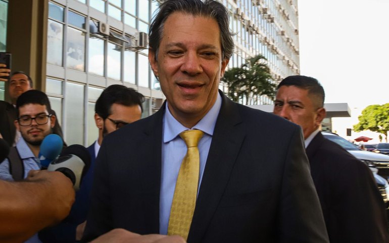 Haddad enviará projeto sobre ajudas a investimentos de empresas