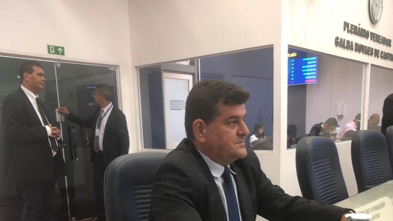 Vereador Aldo Loureiro pede desobstrução de galerias e pavimentação de rua em Riacho Doce e no São Jorge