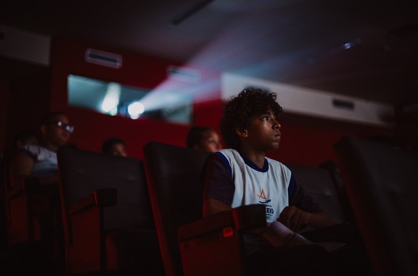 Mostra com as Escolas reúne jovens da rede pública no 3º REVOADA - Festival Internacional de Cinema