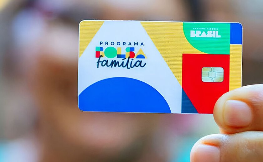 Caixa paga Bolsa Família a beneficiários com NIS final 2 nesta segunda (21)